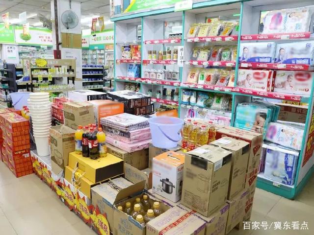 實體經濟不景氣，連鎖藥店為何逆勢擴張？藥店店長揭秘兩大原因